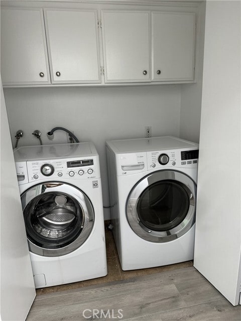 Building Photo - 11438 Moorpark St