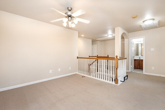 Building Photo - 4613 Penelope Ln