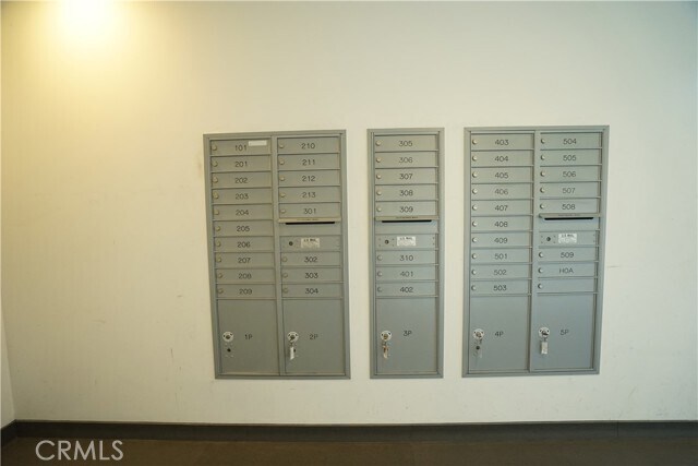 Building Photo - 210 N Monterey St