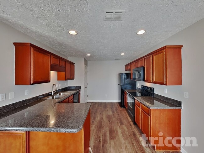 Building Photo - 4049 Sequoia Trail