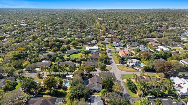 Building Photo - 9980 SW 128th St