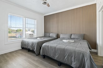 Building Photo - 4201 W North A St