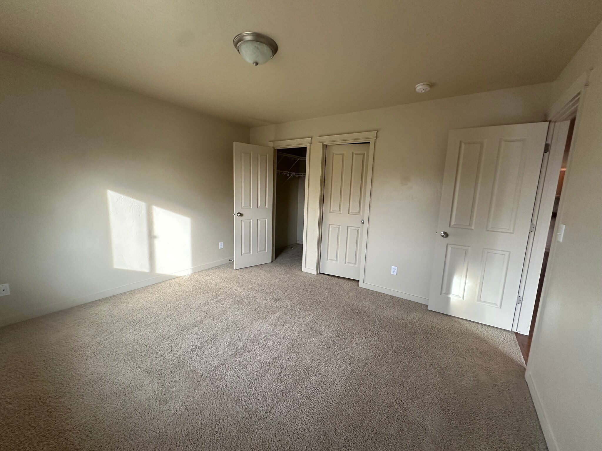 Bedroom #1 (Master) - 48 Vista Loop