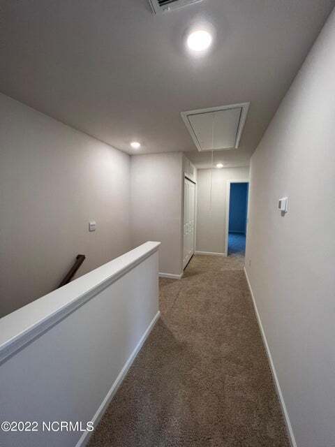 Building Photo - 1600 Gracie Ln