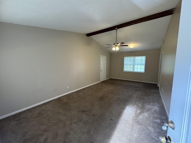 Building Photo - 3100 Gayhart Dr NW