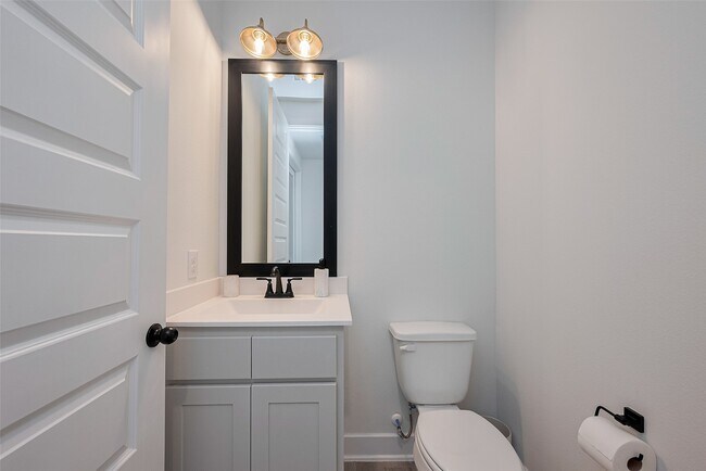 Building Photo - 16803 Jacobs Peak Path