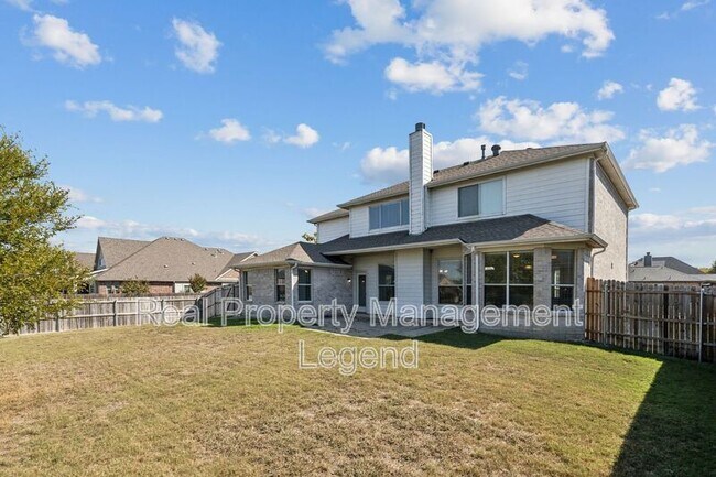 Building Photo - 5100 Brookside Dr