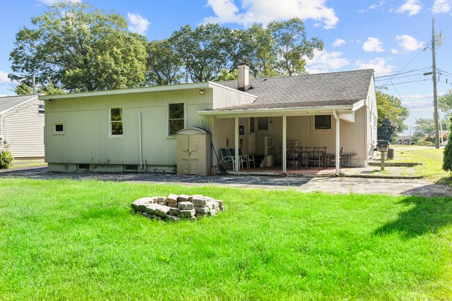 Building Photo - 37 Tarinelli Cir