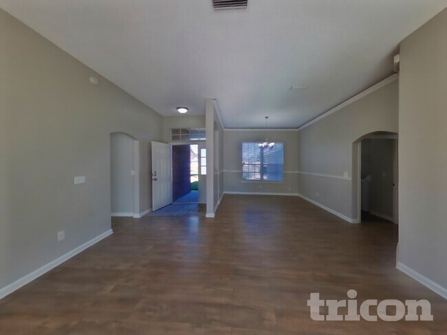 Building Photo - 11507 Otters Den Ct E