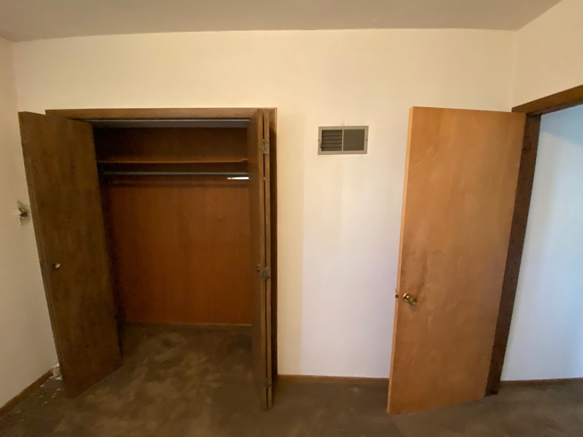 Building Photo - 414 N 63rd St