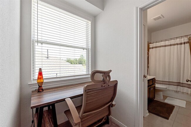 Building Photo - 343 E Coralburst Lp