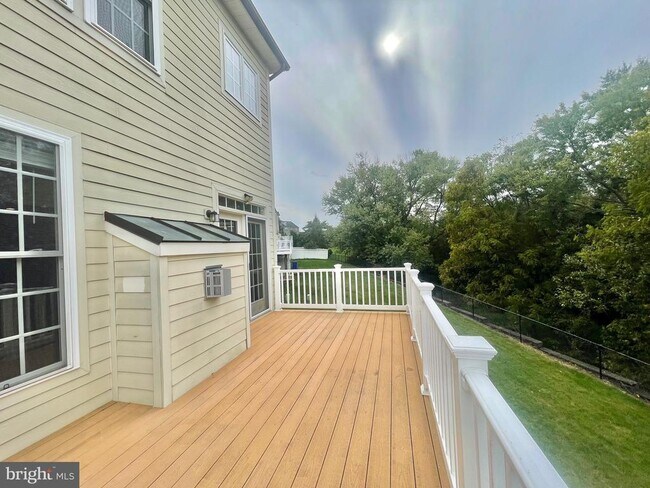Building Photo - 3514 Tabard Ln