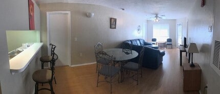 Building Photo - 4000 SW 23rd St