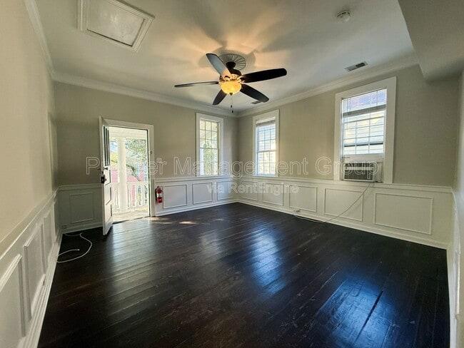 Building Photo - 70 Radcliffe St