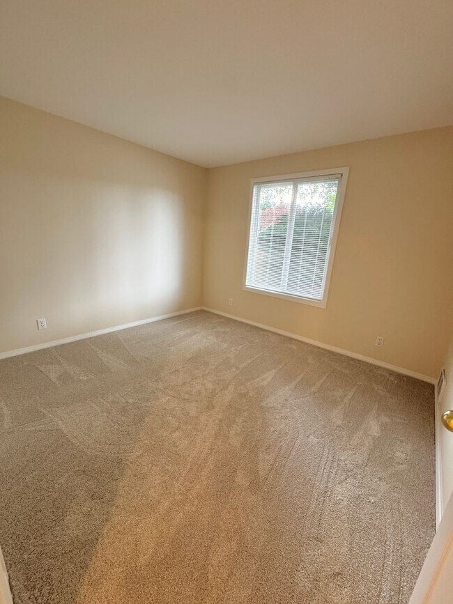 Building Photo - 3Bd/2Ba Carnation Home