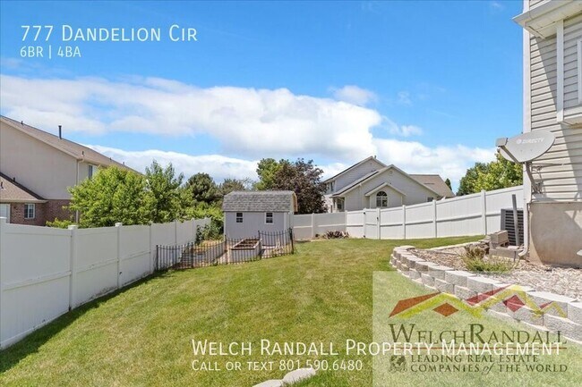Building Photo - 777 Dandelion Cir