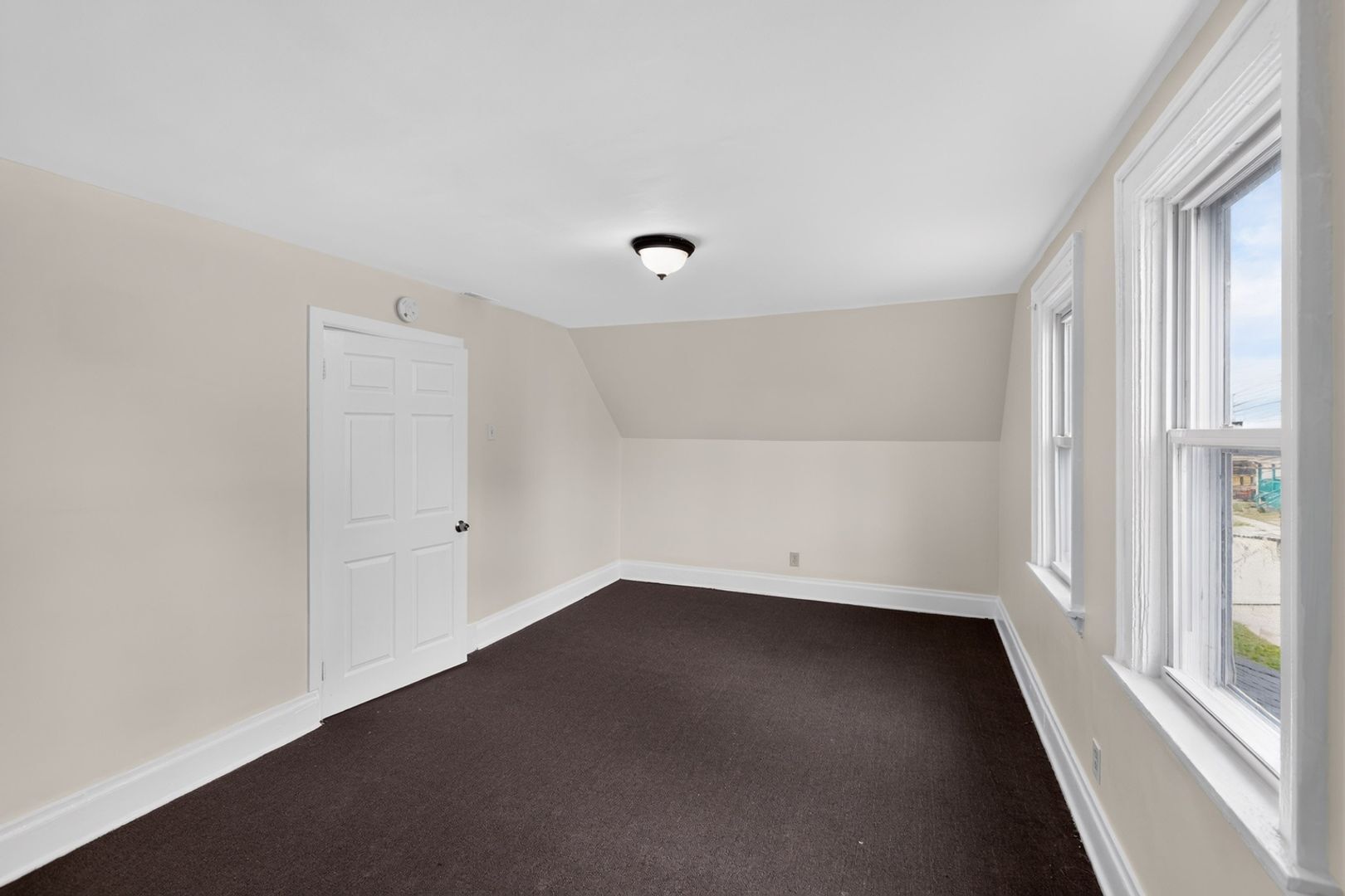 Building Photo - 97 Kilhoffer St