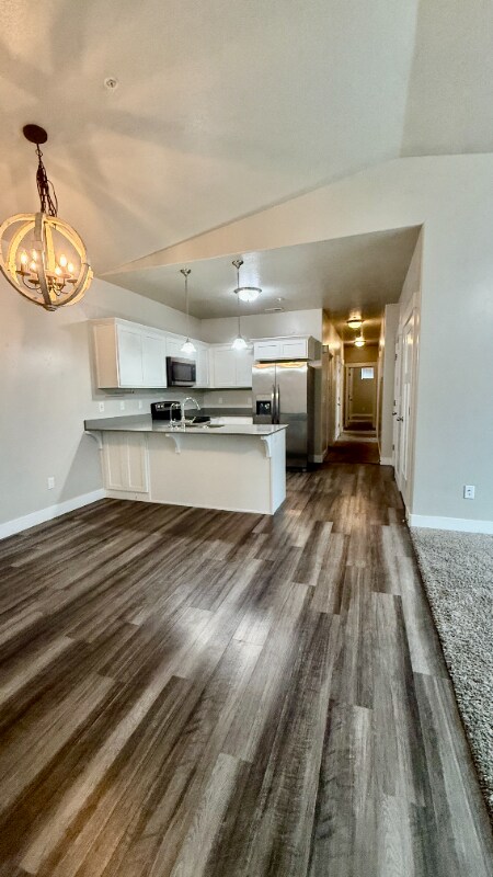 Building Photo - 14654 Bloom Dr