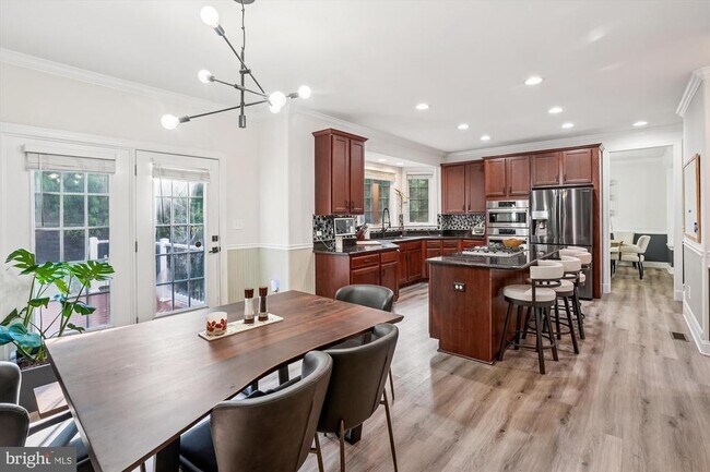 Building Photo - 8761 Ellis Mill Dr