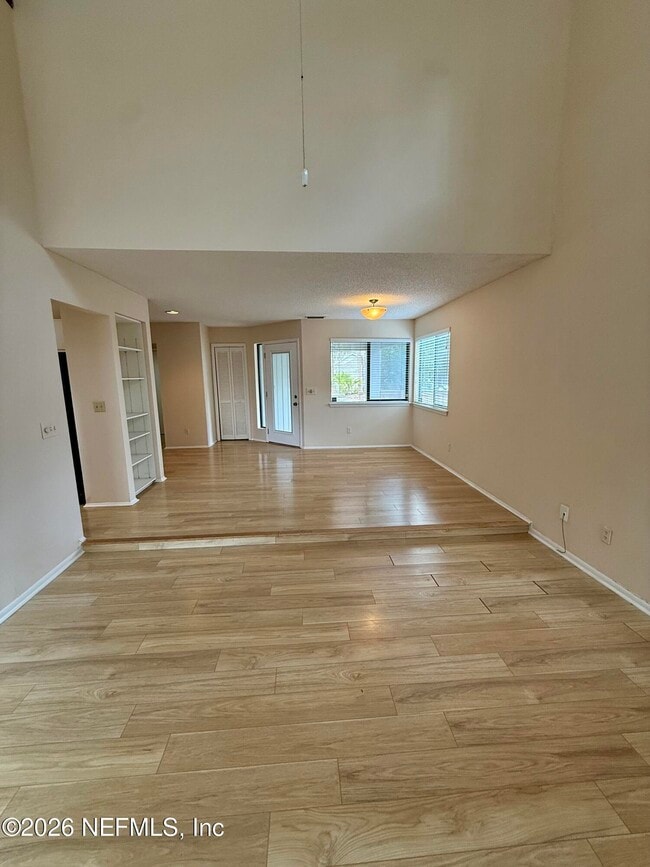 Building Photo - 536 Pelican Key