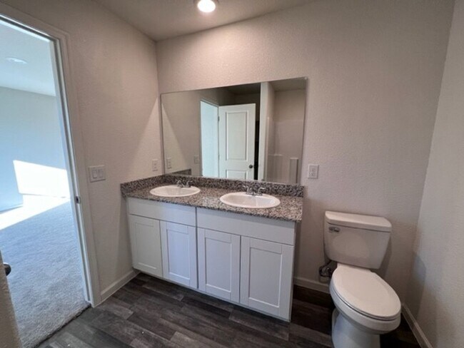 Building Photo - 3br 2Ba 2-Story Brand new Home with fenced...