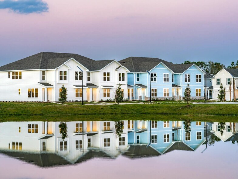 Primary Photo - Amavi Kissimmee