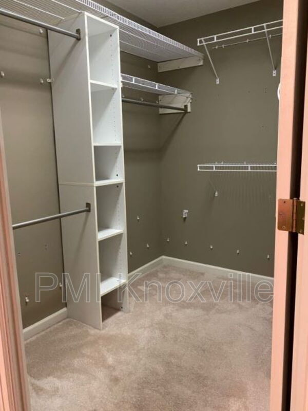 Building Photo - 6904 La Christa Way