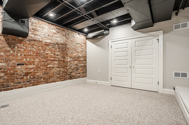 Building Photo - 4151 N Pennsylvania St