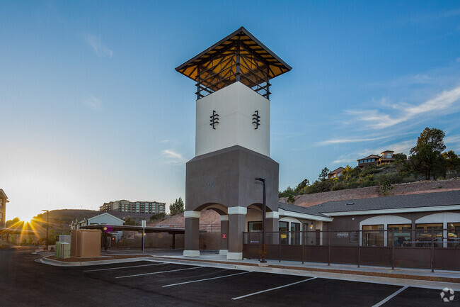 Building Photo - Winfield at the Ranch