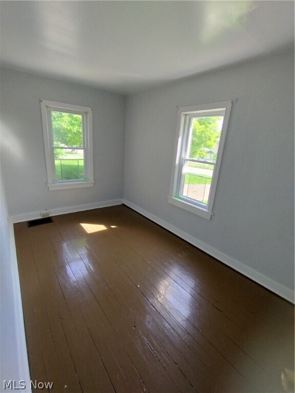 Building Photo - 3512 Tangent St