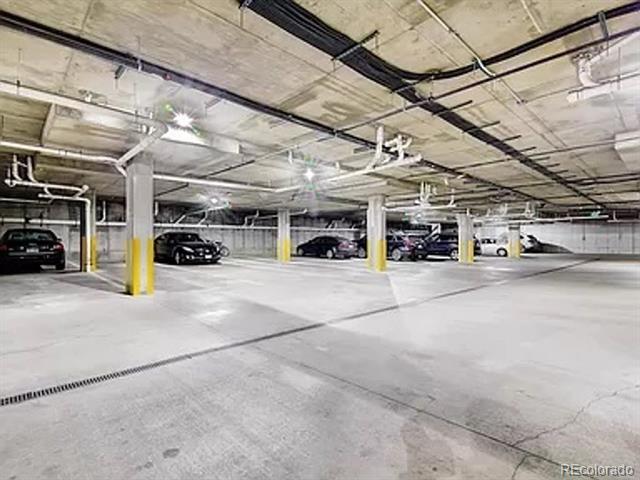 Building Photo - 7865 Vallagio Ln