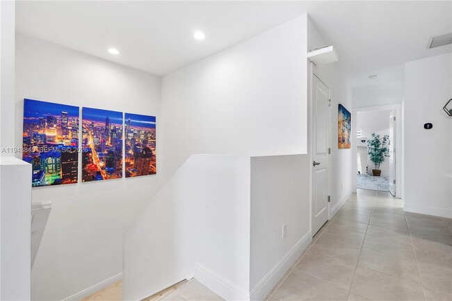 Building Photo - 1827 Sandpiper Pointe Pl