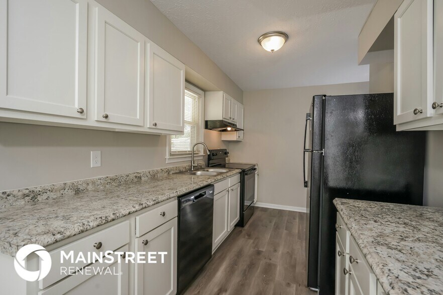 Building Photo - 8300 Pandorea Dr