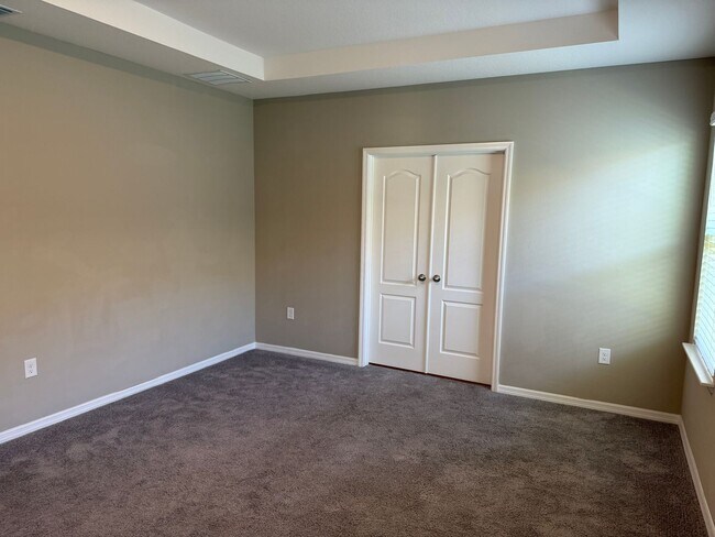 Building Photo - Terrifically Maintained Rental Home in Leesburg!