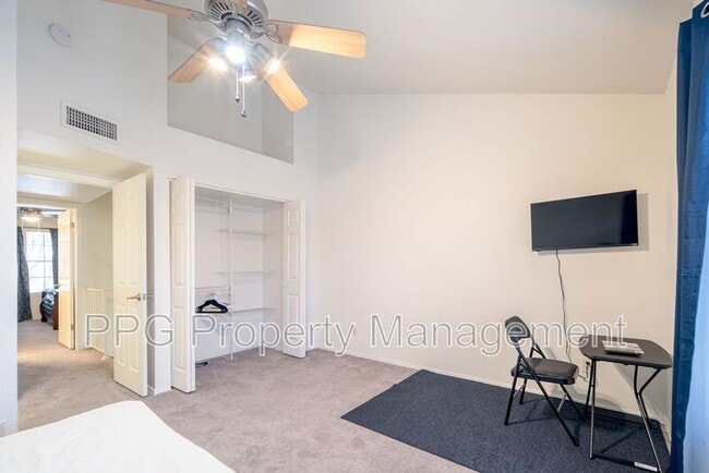 Building Photo - 7977 W Wacker Rd