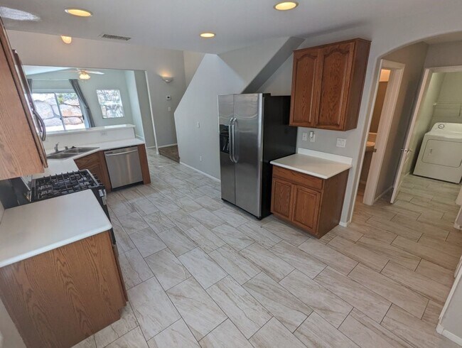 Building Photo - 7629 Concord Heights St