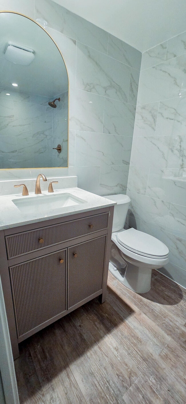 Building Photo - 4201 S Ocean Blvd