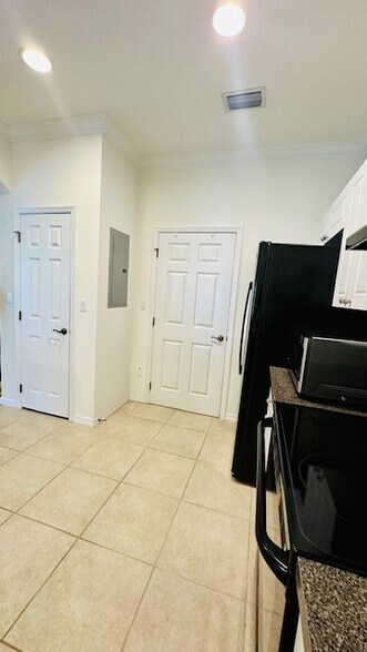 Building Photo - 11434 Jasper Kay Ter