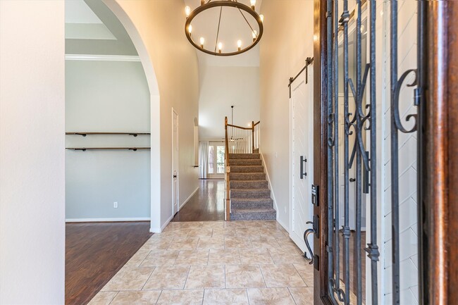 Building Photo - 3517 Oak Landing