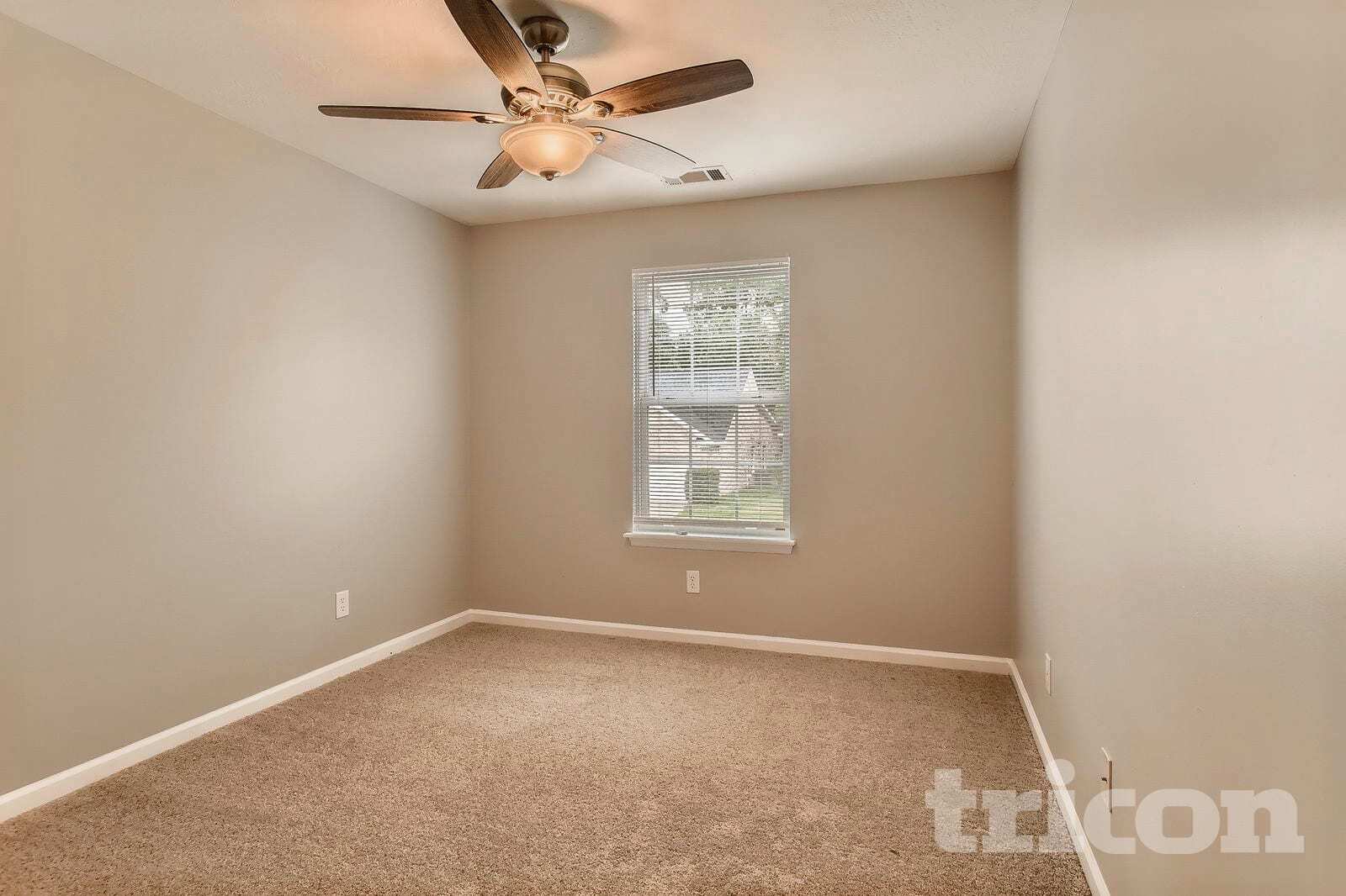 Building Photo - 7617 Pleasantville Way