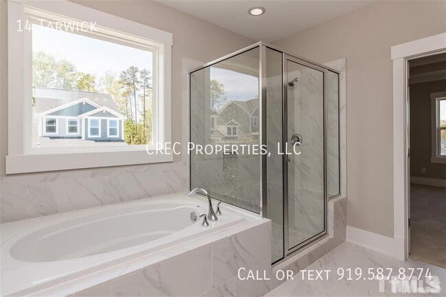 Building Photo - 14 Tarwick-