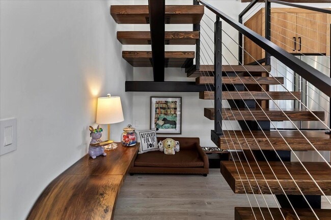 Building Photo - 51120 Avenida Navarro