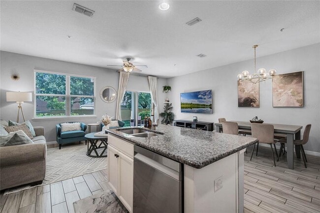 Building Photo - 610 Fortanini Cir