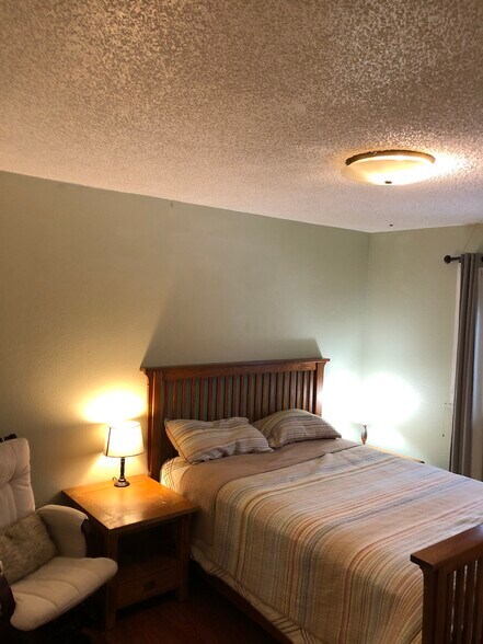 Building Photo - 12741 Tanada Loop