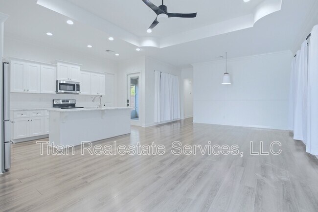 Building Photo - 114 Grays Lndg Ln