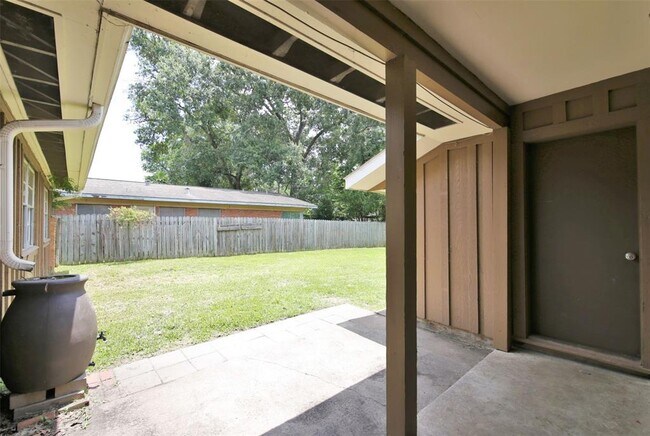 Building Photo - 4629 Carleen Rd