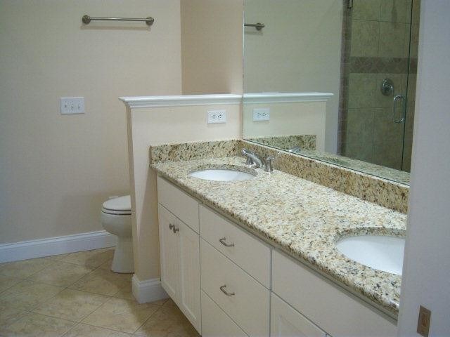 Building Photo - 13 Hidden Harbor Rd