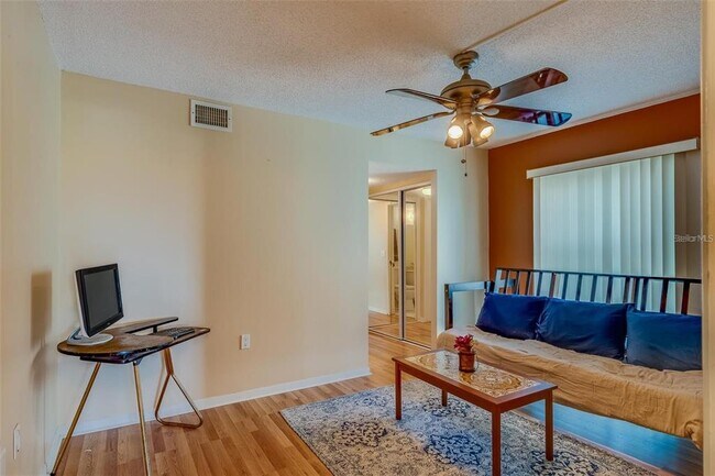 Building Photo - 4902 38th Way S