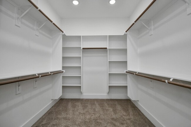 Building Photo - 2610 Vance St