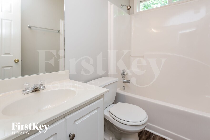 Building Photo - 7336 Litany Ct